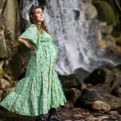 The TwoSisters Plus Size|Zwangerschapsjurk-Angel Dress Korte mouw (limited Edition)