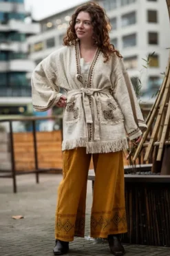 The TwoSisters Plus Size-Aztec Kimono / Vest