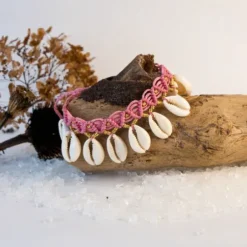 The TwoSisters Enkelbandjes-Enkelbandje Macramé Kauri Roze