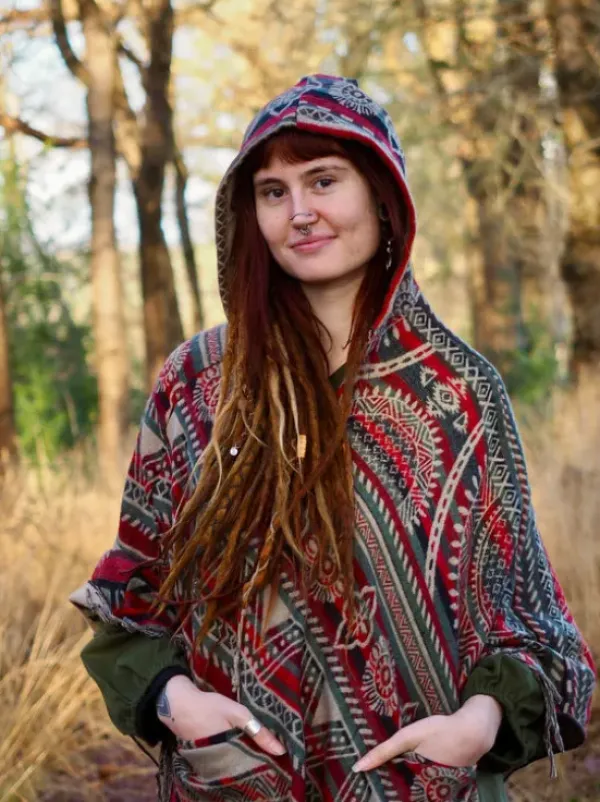 The TwoSisters Plus Size-Fleece Poncho