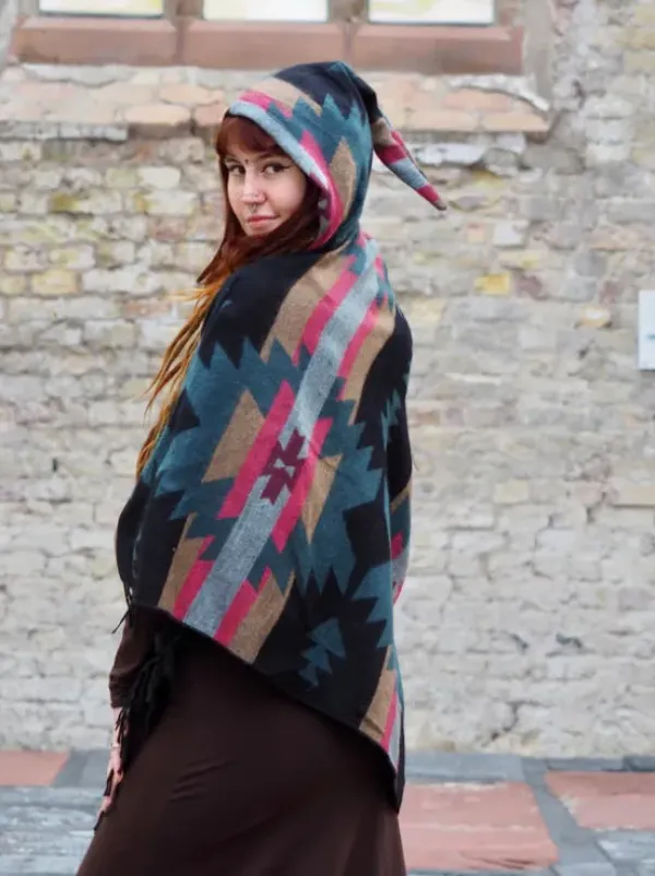 The TwoSisters Plus Size-Fleece Poncho