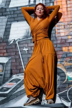 The TwoSisters Broeken|Broeken En Legging-Harmonia Harem Pant Oker/Oranje