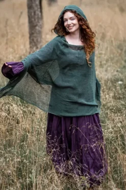 The TwoSisters Plus Size-Hooded Poncho Groen