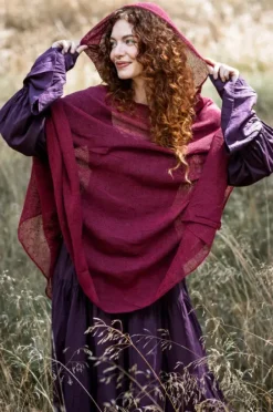 The TwoSisters Plus Size-Hooded Poncho Marroon