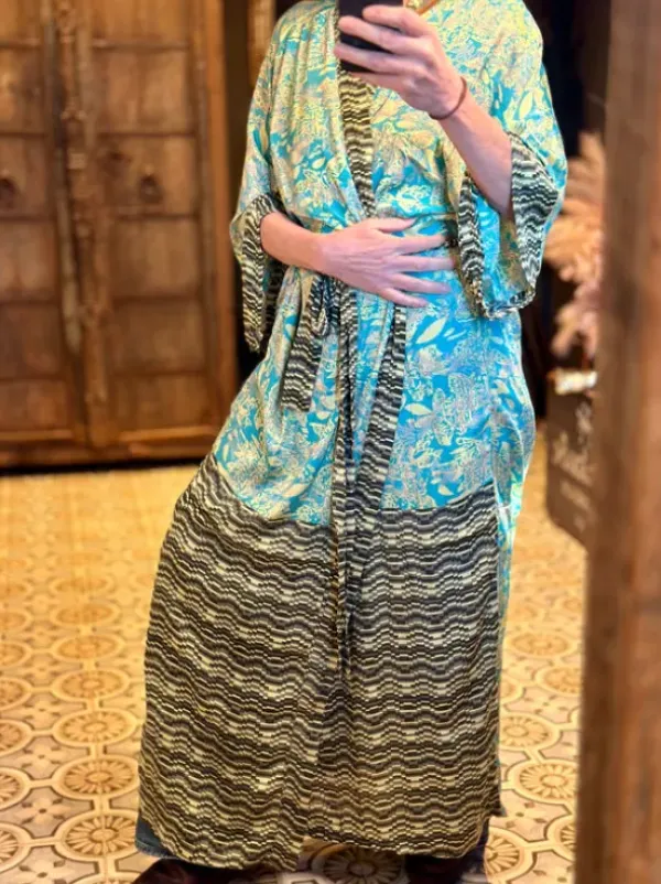 The TwoSisters Plus Size|Kimono Lang-Hope Kimono 235