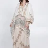 The TwoSisters Plus Size|Nomad Chic Collectie-Nomad Chic poncho Gebroken wit