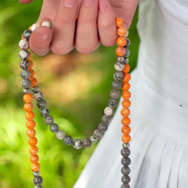 The TwoSisters Kettingen|Buddhist Malas-Oranje Zee Jaspis