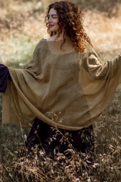 The TwoSisters Plus Size-Poncho Massala