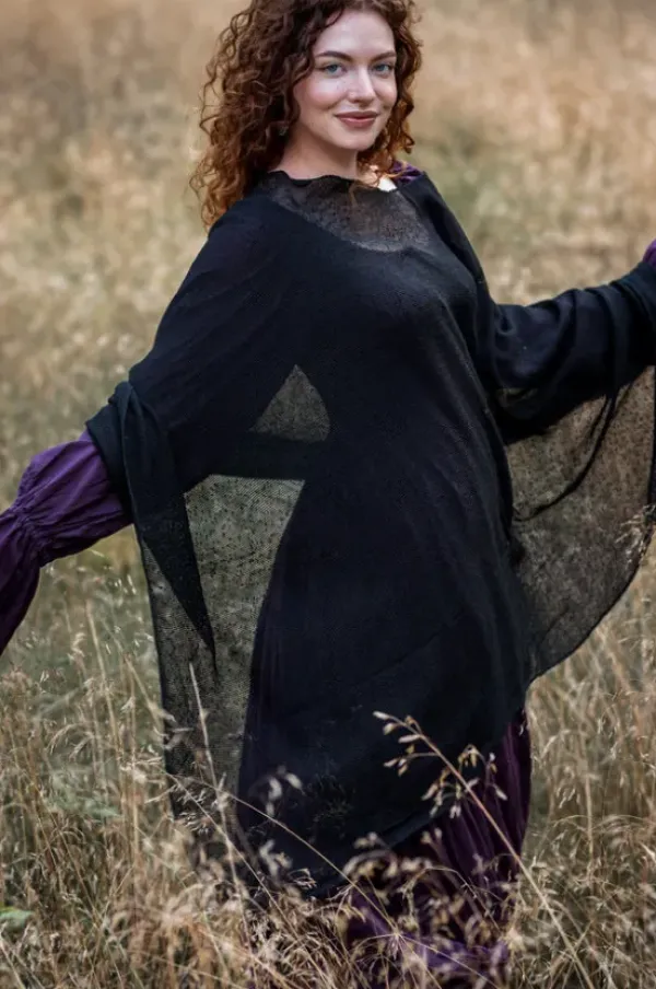 The TwoSisters Plus Size-Poncho Zwart