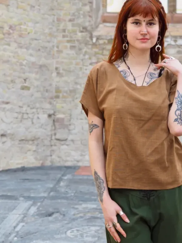 The TwoSisters Tops|Nomad Chic Collectie-Savanna T-shirt Lichtbruin