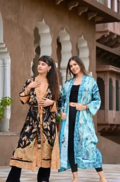 The TwoSisters Kaftan-Tree kimono Blauw