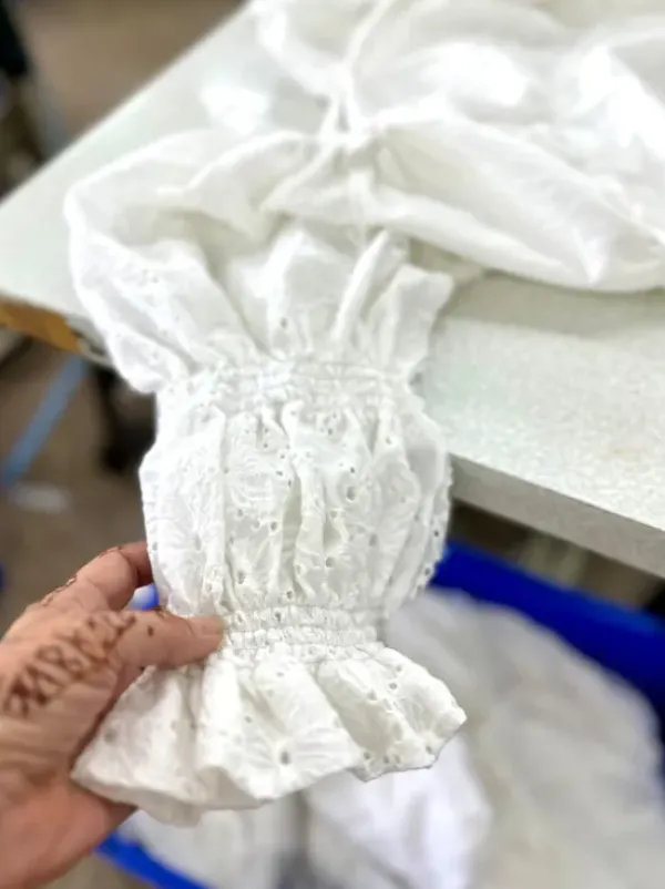 The TwoSisters Plus Size|Zwangerschapsjurk-Vaiana jurk Broderie koren blauw