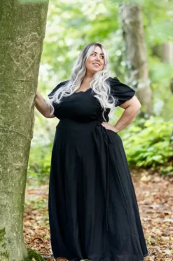 The TwoSisters Plus Size|Plus Size-Zomer Berkana Jurk Zwart